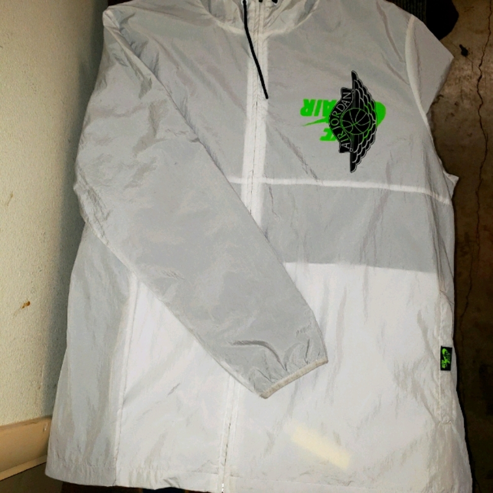 3XL white air Jordan logo track jacket